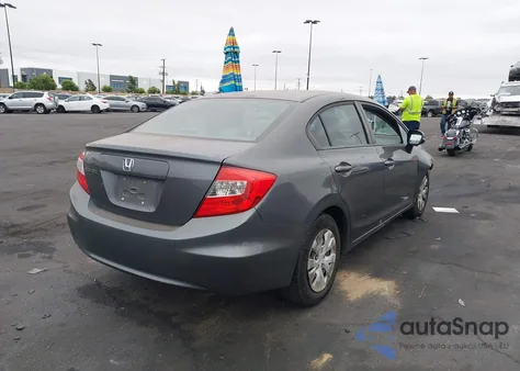 2012 Honda Civic Lx z USA, uszkodzony, nr VIN 2HGFB2F57CH525299